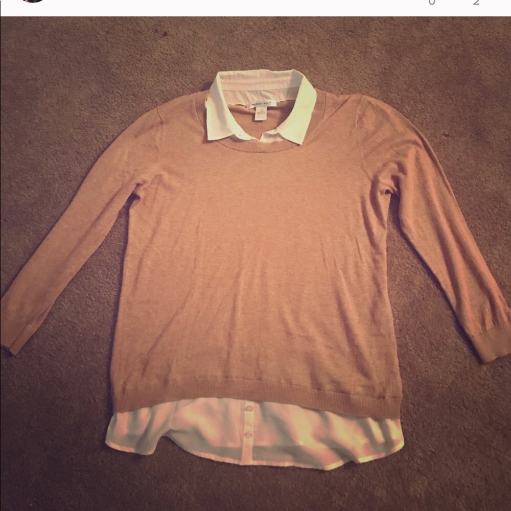 Size large collared sweater